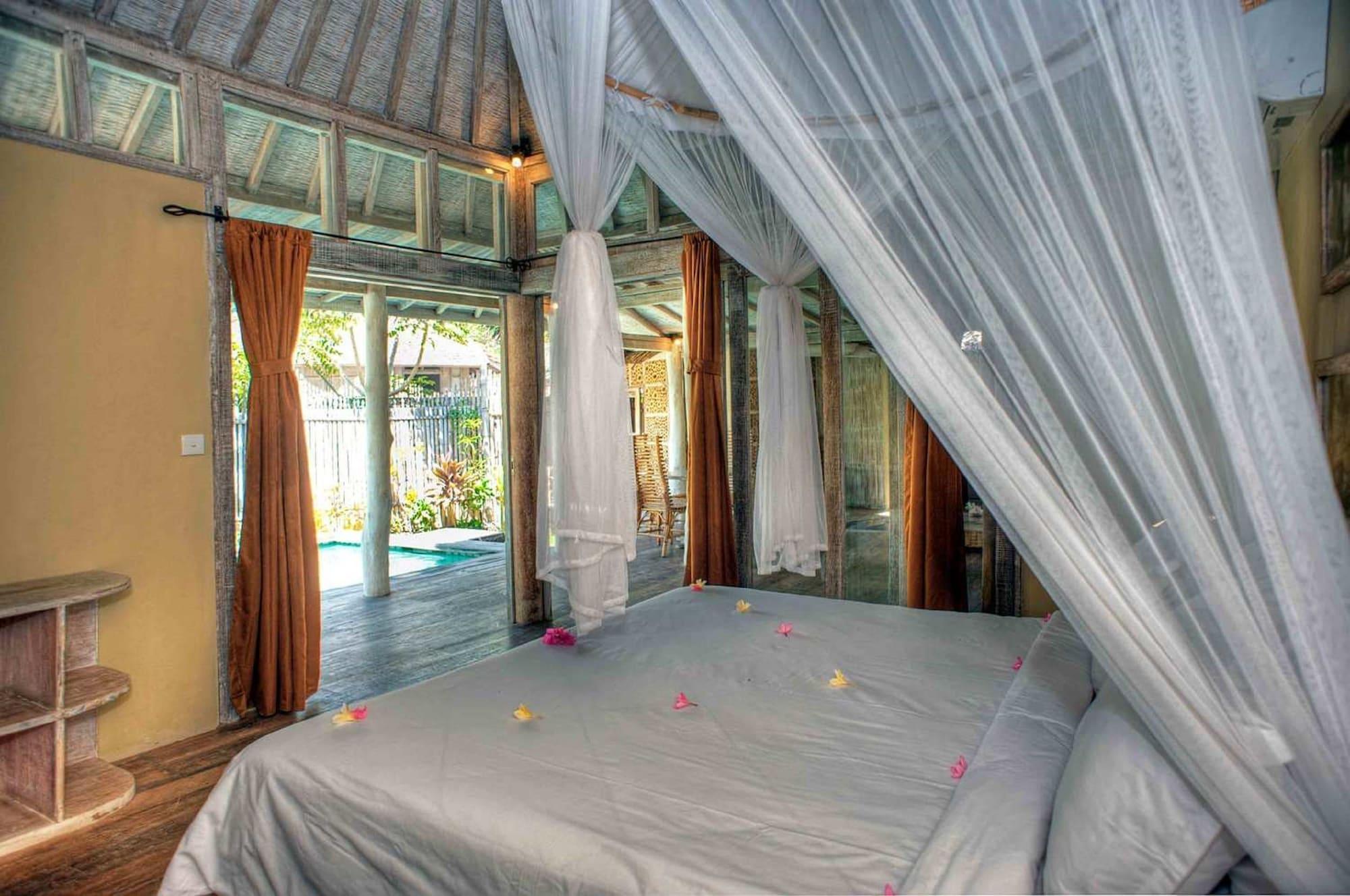 Villa Les Ottalia Yoga & Diving,