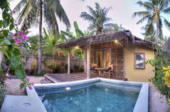 Les Ottalia Yoga & Diving,